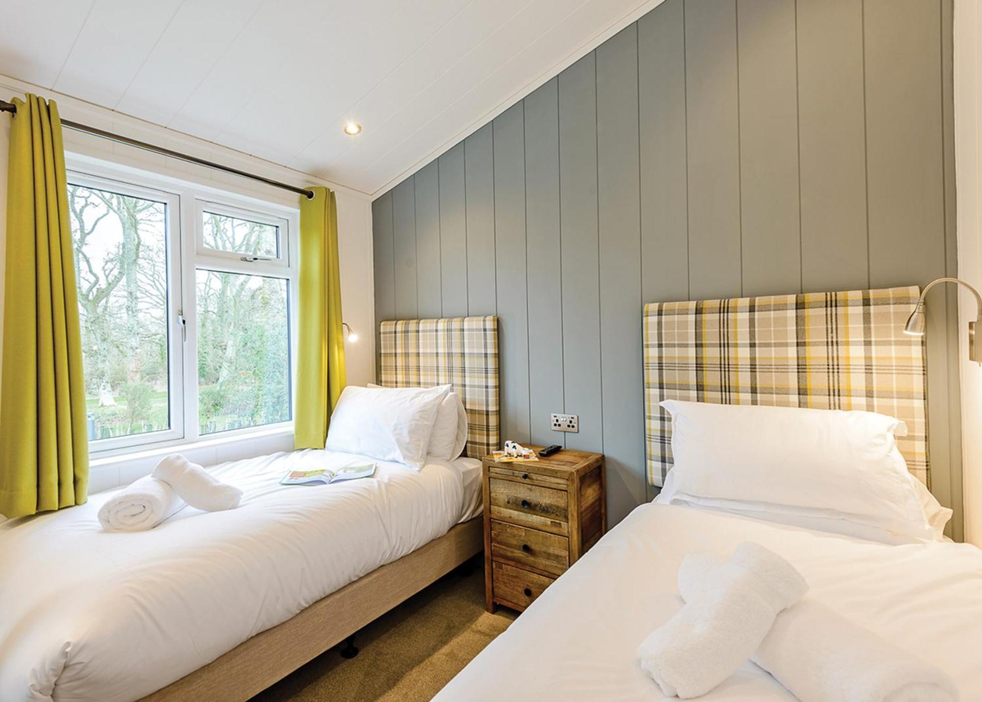 Wareham Forest Lodge Retreat Lytchett Minster Oda fotoğraf