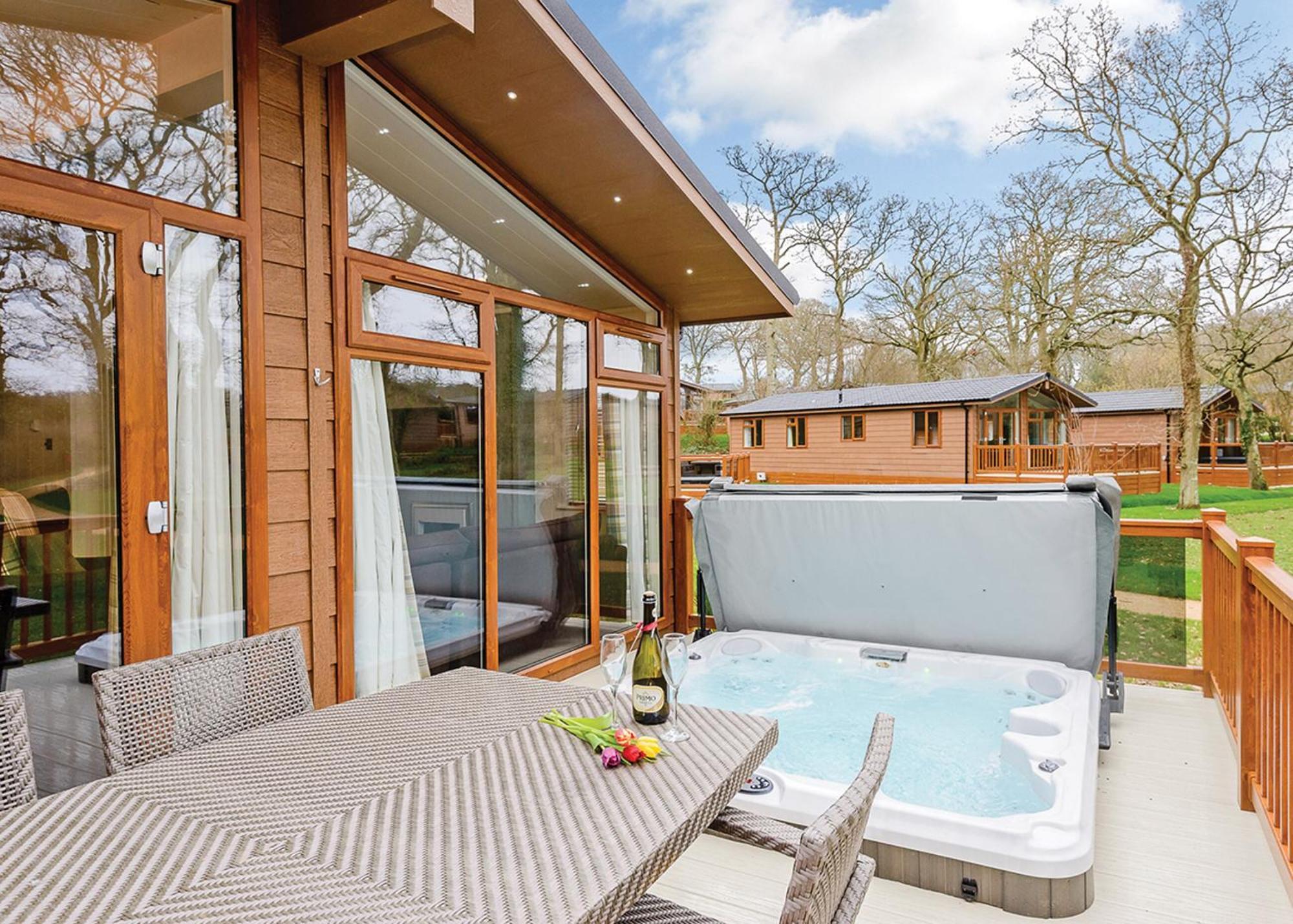 Wareham Forest Lodge Retreat Lytchett Minster Dış mekan fotoğraf